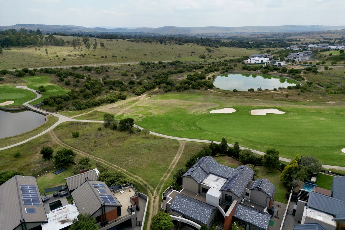 Luxurious Vacant Land Offering Unparalleled Views in Copperleaf Golf Estate - Photo 2
