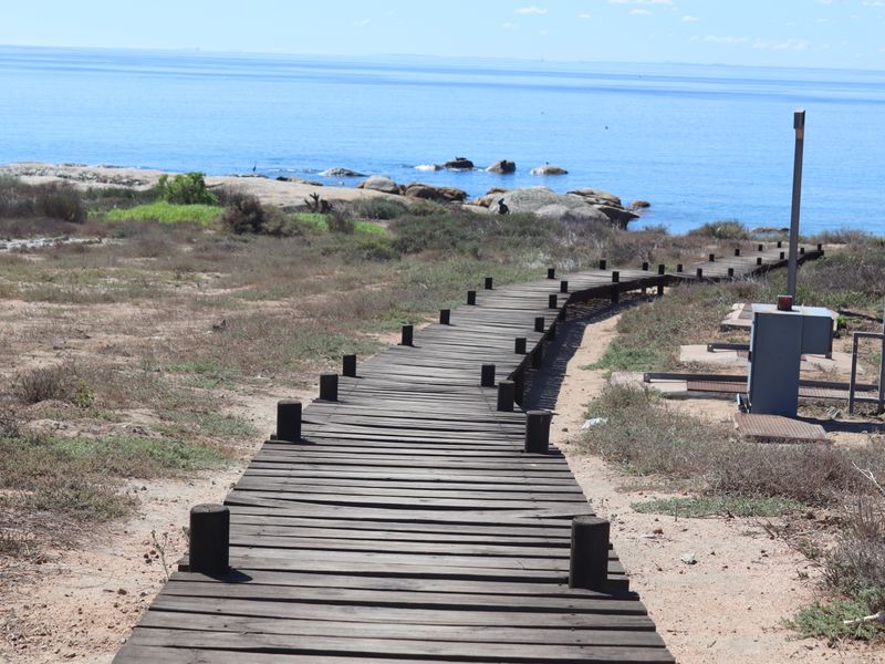 The entire breathtaking view is spread out before you... - Photo 3