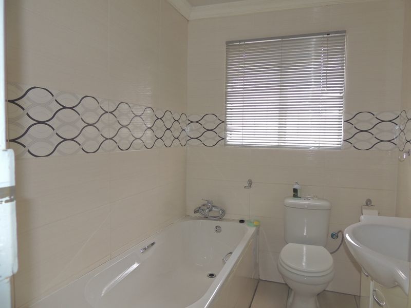 Charming Family Starter - Photo 4