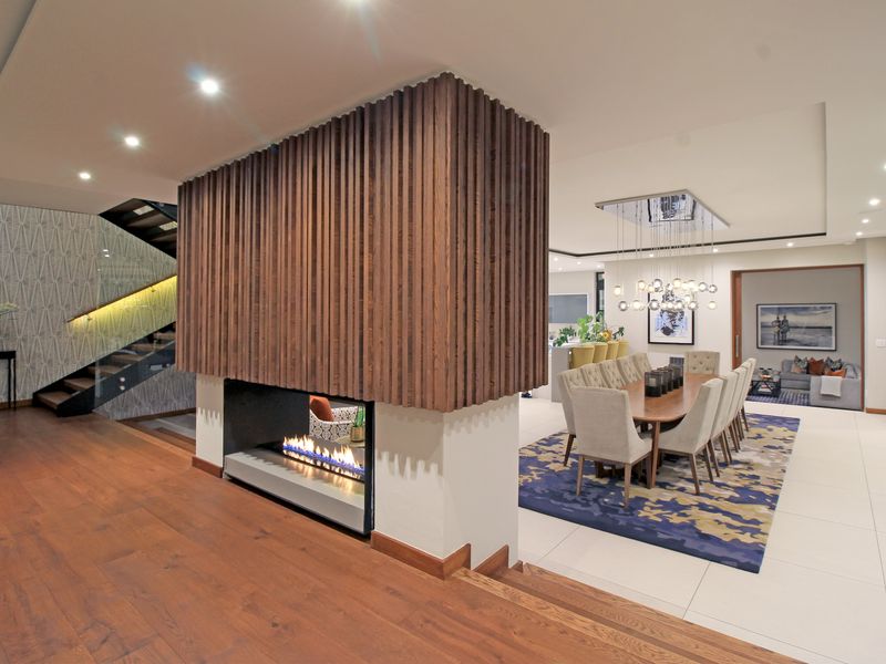 Welcome to this stunning High-Tech Control 4 integrated double-story home. - Photo 6