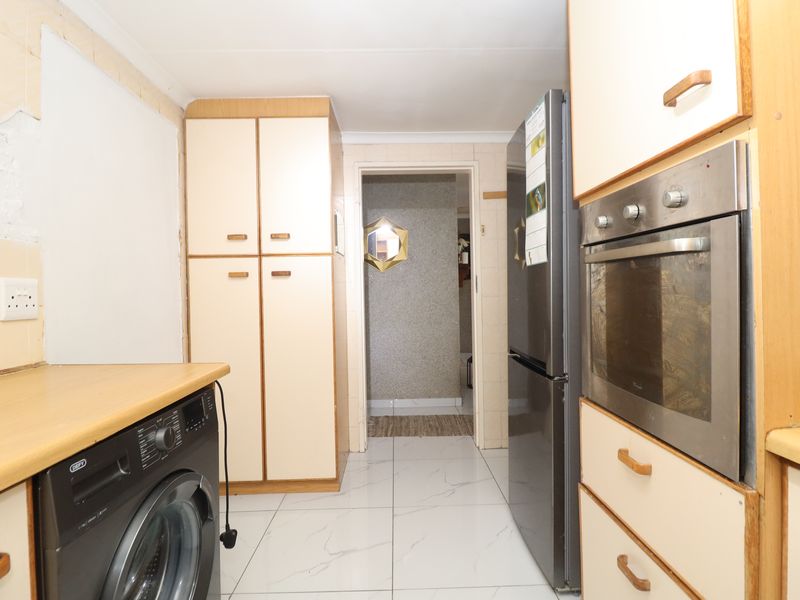 Spacious Cozy Home with a Fabulous Feel - Photo 4