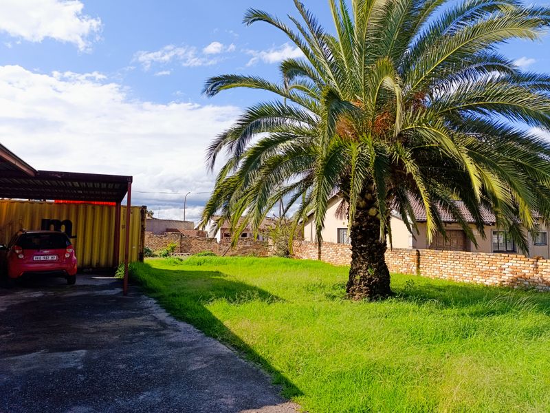 HOUSE FOR SALE IN PINERIDGE - Photo 2