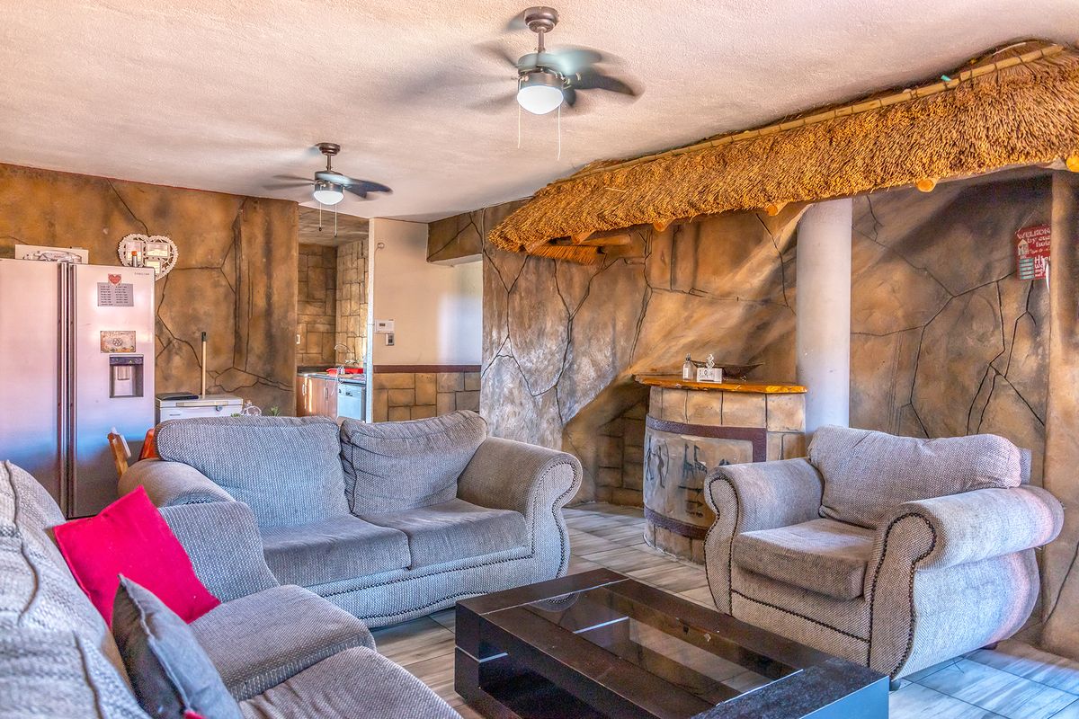 Stunning 3 Bedroom Townhouse in Culemborgpark - Photo 3