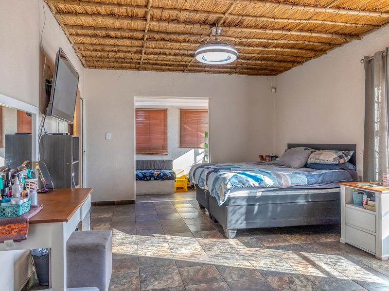 Stunning 3 Bedroom Townhouse in Culemborgpark - Photo 4