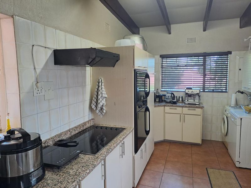 THREE BEDROOM FAMILY HOME FOR SALE IN WILROPARK - MAKE ME YOURS! - Photo 2