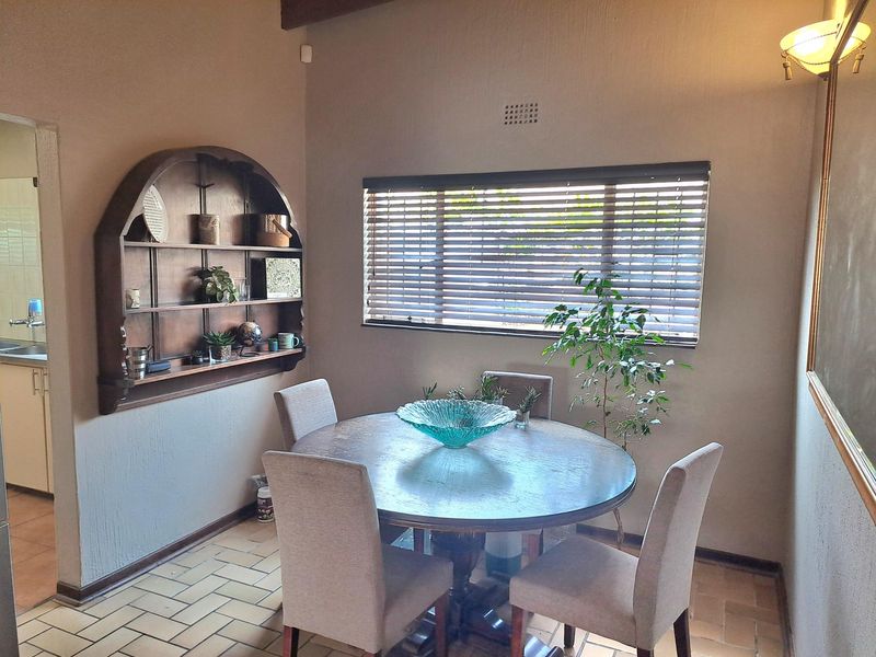 THREE BEDROOM FAMILY HOME FOR SALE IN WILROPARK - MAKE ME YOURS! - Photo 8