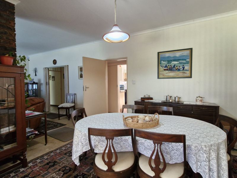 Family Home Conveniently Across from Primary School - Photo 6