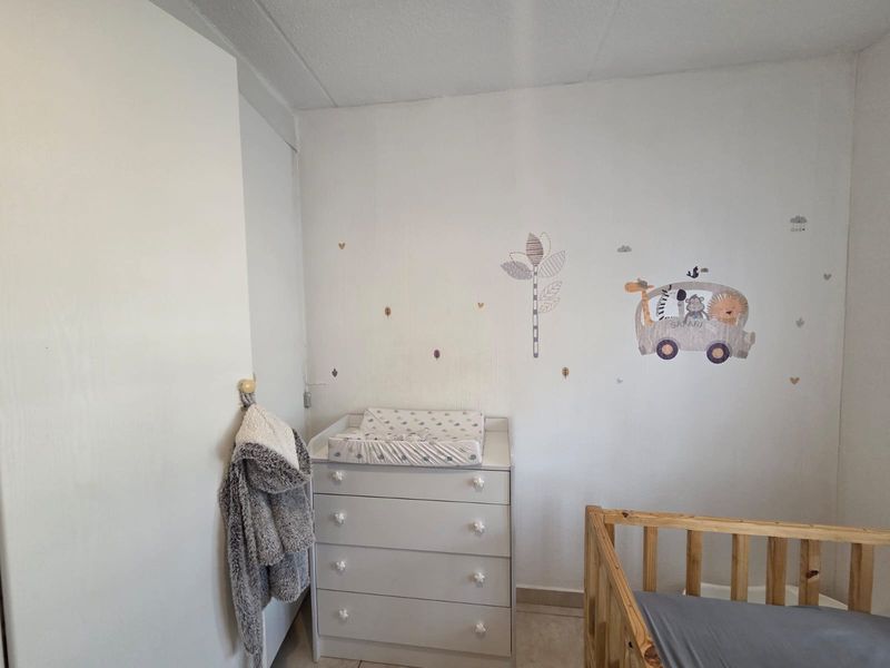 3 Bed 2 Bath Modern Garden Apartment in Call Me Al But Call Me - Photo 10