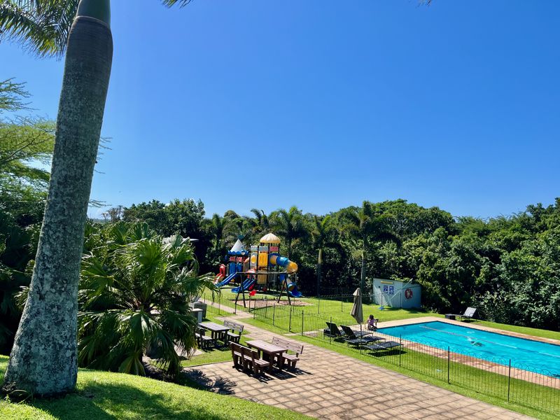 EXCLUSIVE LAND OPPORTUNITY IN PALM LAKES ESTATE - Photo 7