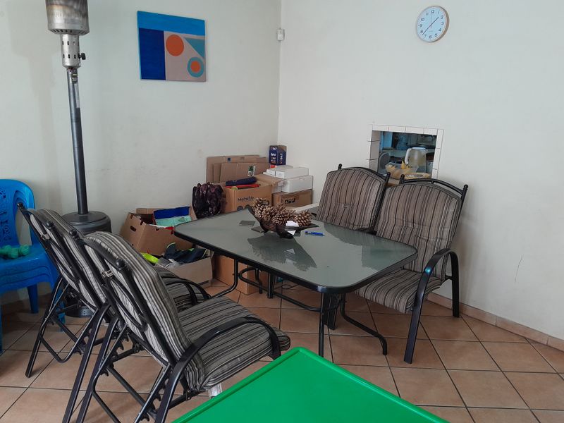 Meyerspark Duplex, Modern Stunning living-spacious -step into comfort - Photo 5