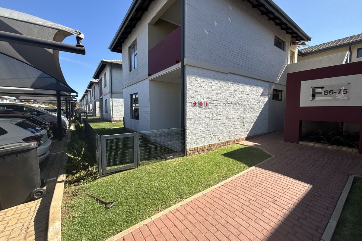 Spacious 2-Bedroom Starter Home in an Upmarket Complex in Brentwood Park, Benoni - Photo 2