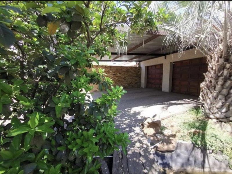 Your New Home, Perfectly Positioned - Photo 2