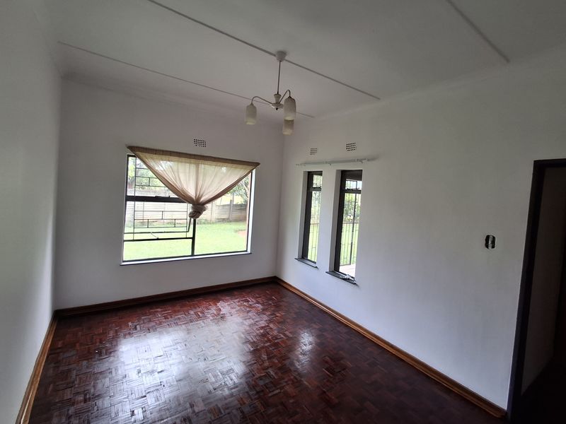 Very Neat 3-bedroom house in Game Park - Photo 9