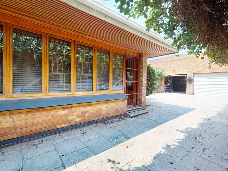 Spacious Family Home in the Heart of Lambton’s Business District! - Photo 4