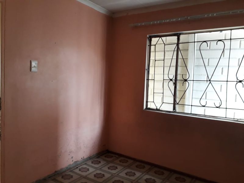 Charming 2-bedroom Freehold home for sale in Meriting, Rustenburg—perfect for comfortable living! - Photo 10