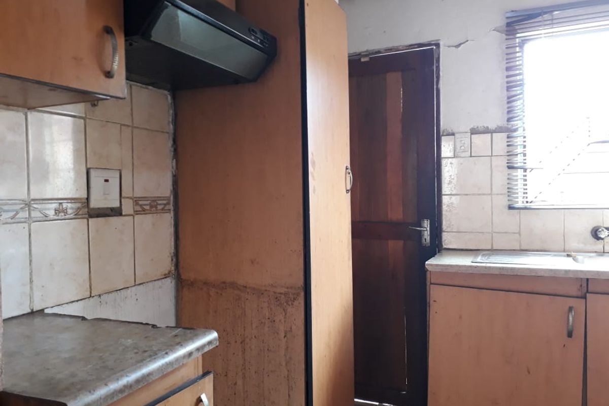 Charming 2-bedroom Freehold home for sale in Meriting, Rustenburg—perfect for comfortable living! - Photo 5