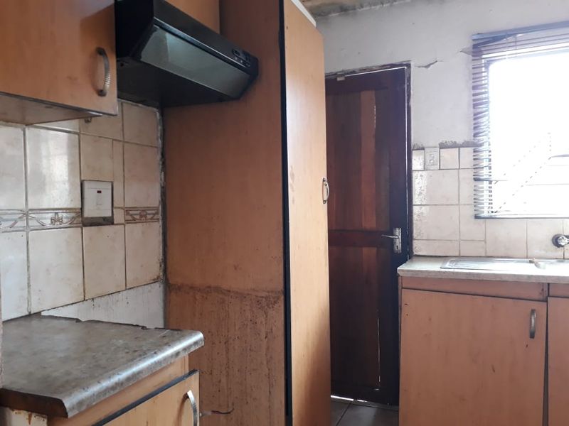 Charming 2-bedroom Freehold home for sale in Meriting, Rustenburg—perfect for comfortable living! - Photo 5