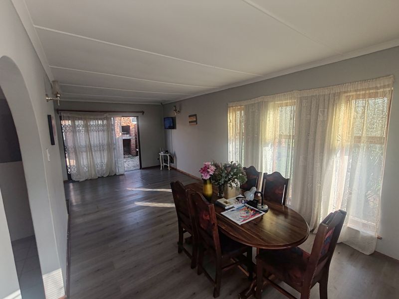3 Bedroom  Face brick Property in Asalia Park - Photo 10