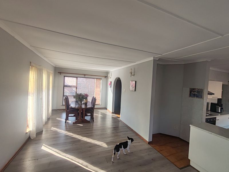 3 Bedroom  Face brick Property in Asalia Park - Photo 7