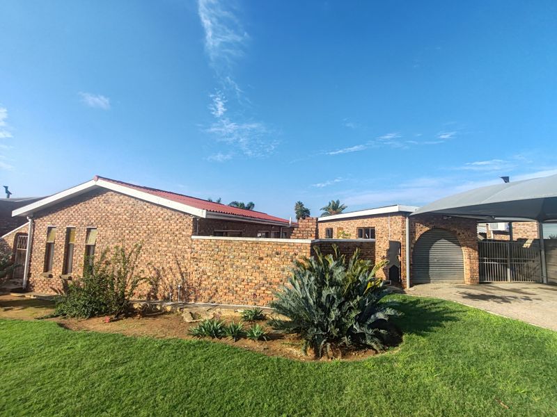 3 Bedroom  Face brick Property in Asalia Park - Photo 6