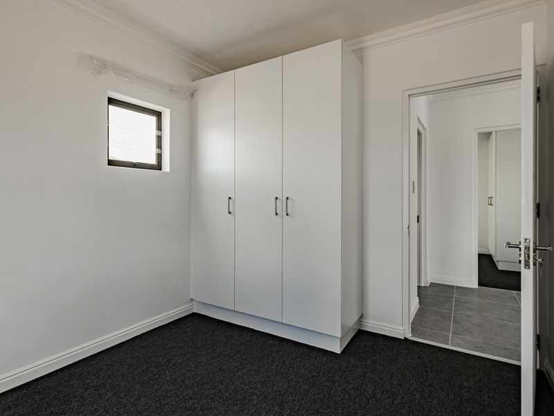 Charming 2-bedroom house for sale in Fisantekraal, Cape Town—your dream home awaits! Don't miss out - Photo 9