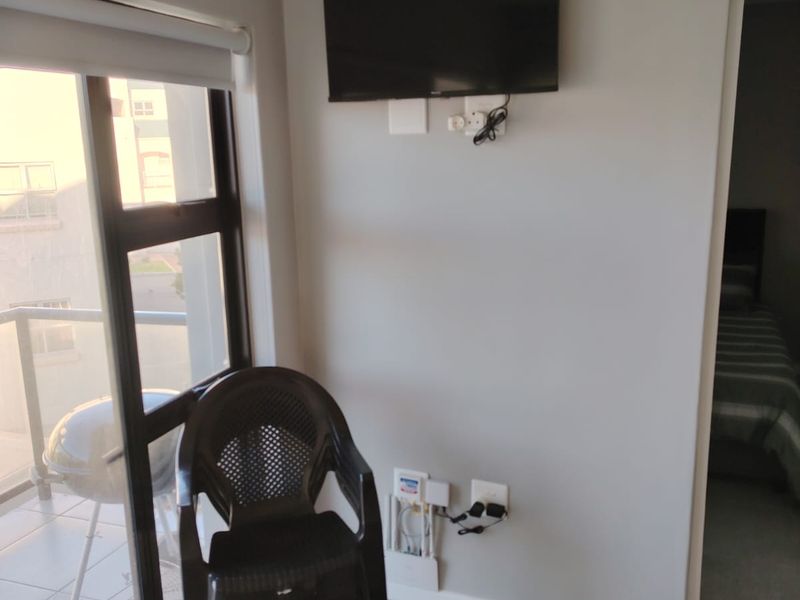 Furnished 2 Bedroom Apartment in Millennial Arch - Photo 5