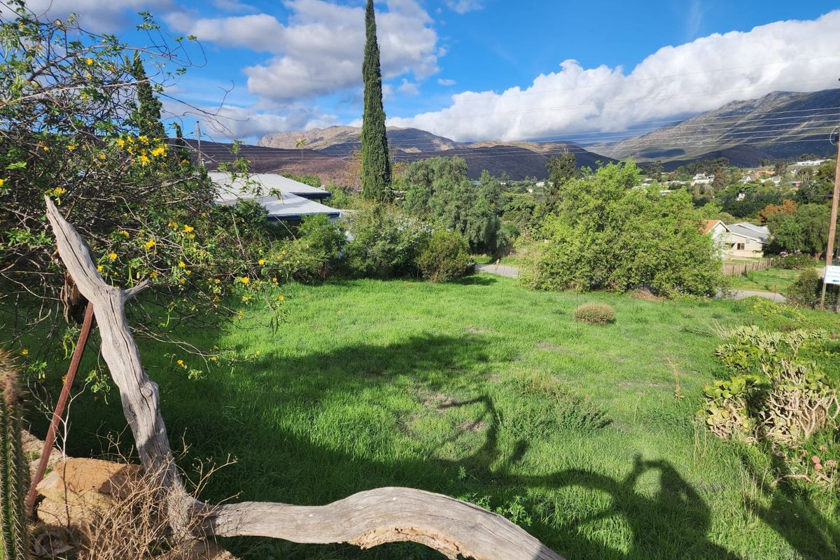 Unlock Opportunity at the Perfect Location! - Photo 3