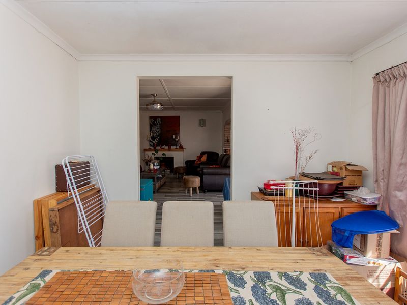 Charming Family Home for Sale in Vredenburg - Photo 8