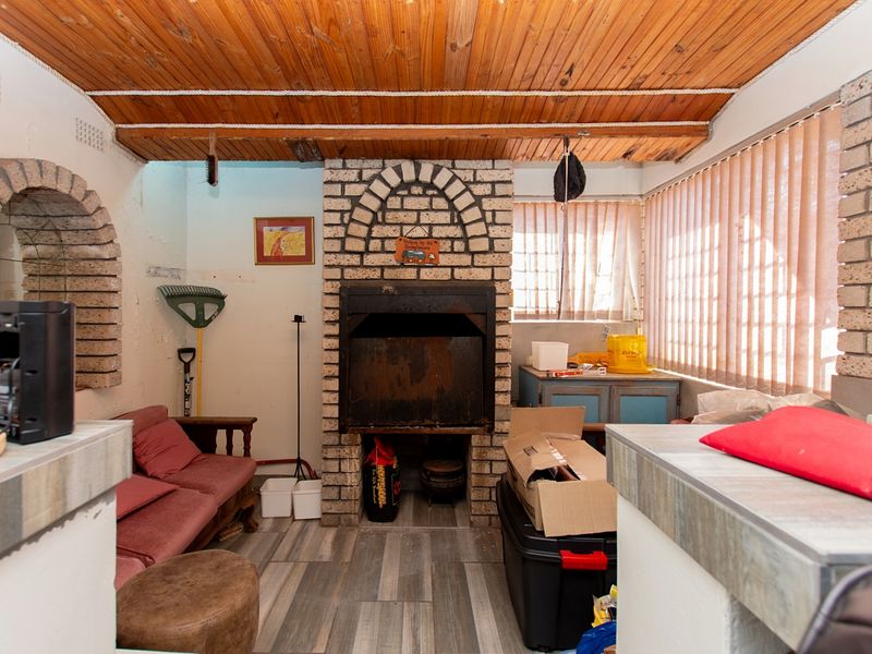 Charming Family Home for Sale in Vredenburg - Photo 7