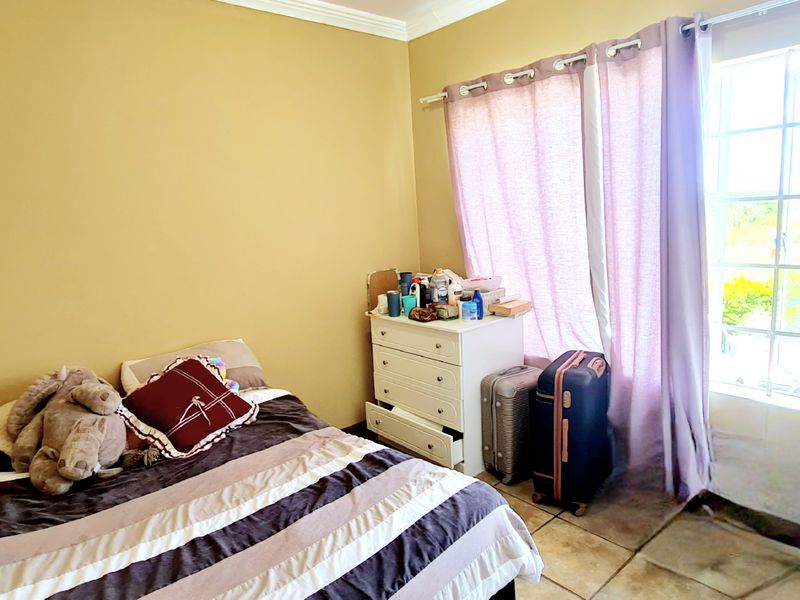 2 Bedroom Townhouse in Security Estate For Sale in New Town, Louis Trichardt - Photo 8