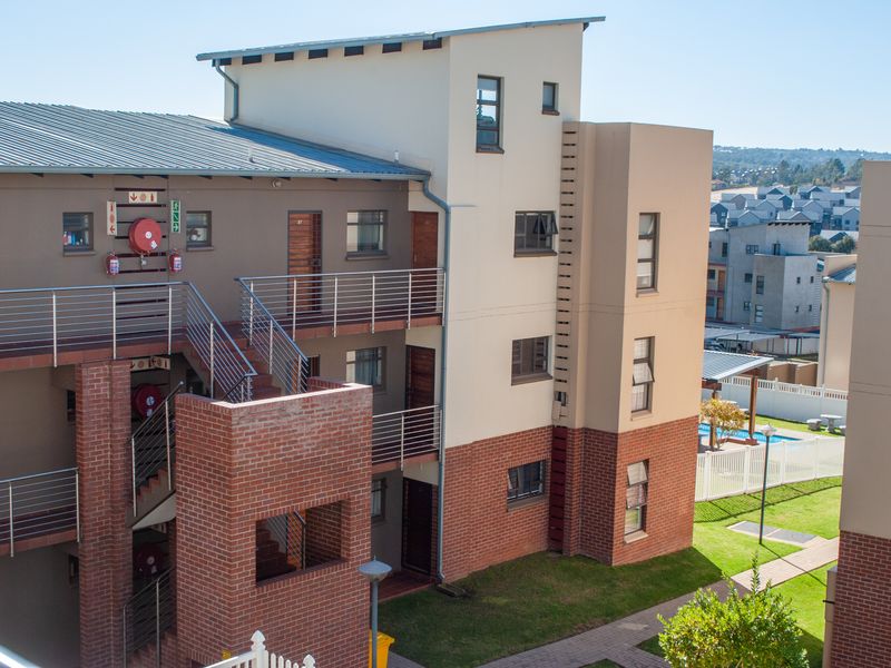 Contemporary living at St Aidans, Barbeque Downs - Photo 3