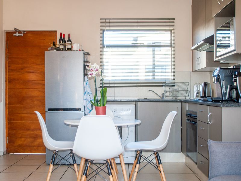 Contemporary living at St Aidans, Barbeque Downs - Photo 9