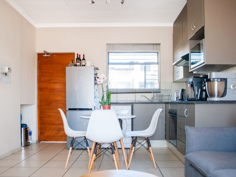 Contemporary living at St Aidans, Barbeque Downs - Photo 8