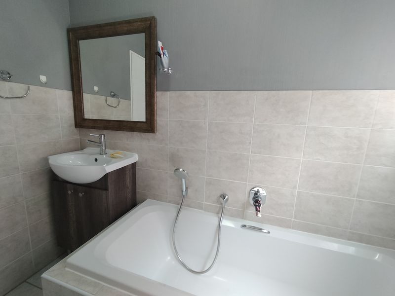 This first-floor apartment boasts a 2- bedroom layout. - Photo 9