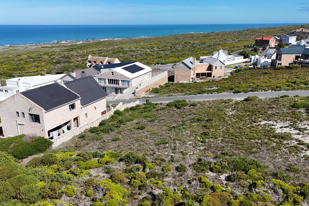 Vacant land with view across ocean and lighthouse FOR SALE - Photo 2