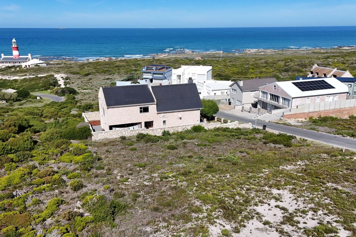 Vacant land with view across ocean and lighthouse FOR SALE - Photo 4