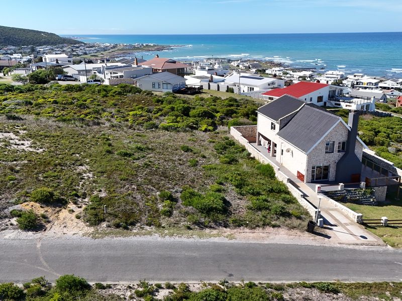 Vacant land with view across ocean and lighthouse FOR SALE - Photo 8