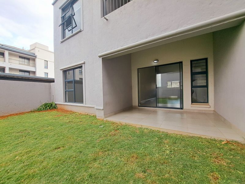 Modern AIR BNB ready ground floor unit in secure estate