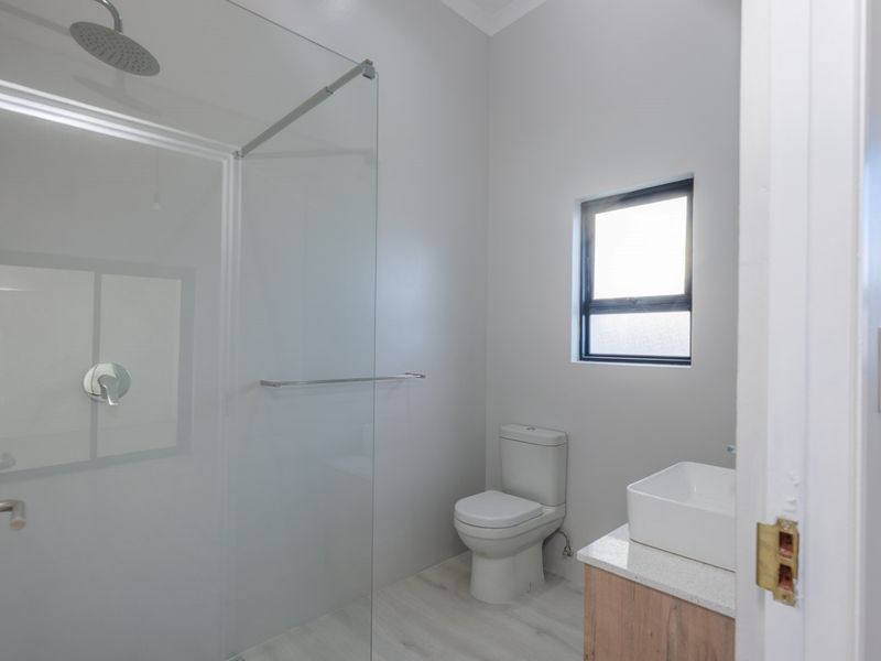 Brand New Home - Photo 10