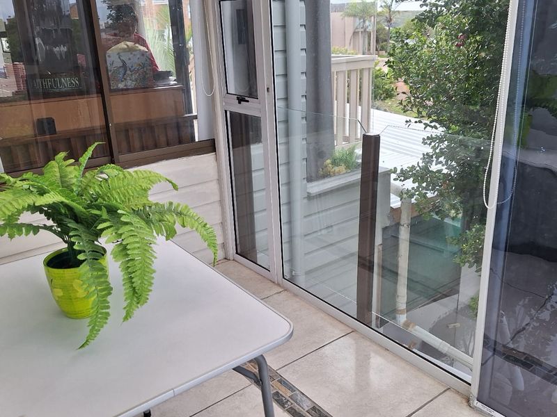 Double-Storey Family Home with Dual Living Potential! - Photo 9