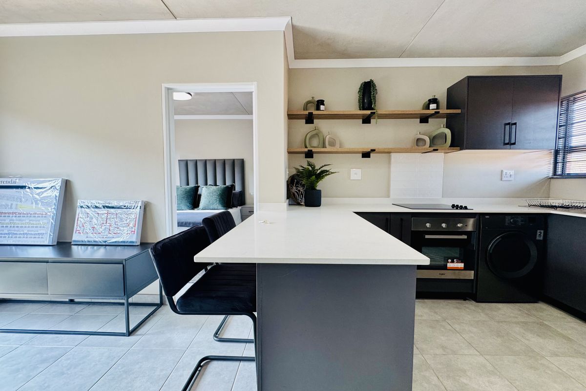 Brand New Modern 2-Bedroom Apartment in Sinoville - Photo 2