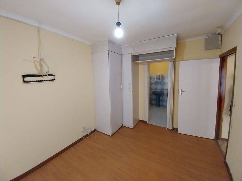 Three Bedroom House To Rent In Southernwood - Mthatha - Photo 7