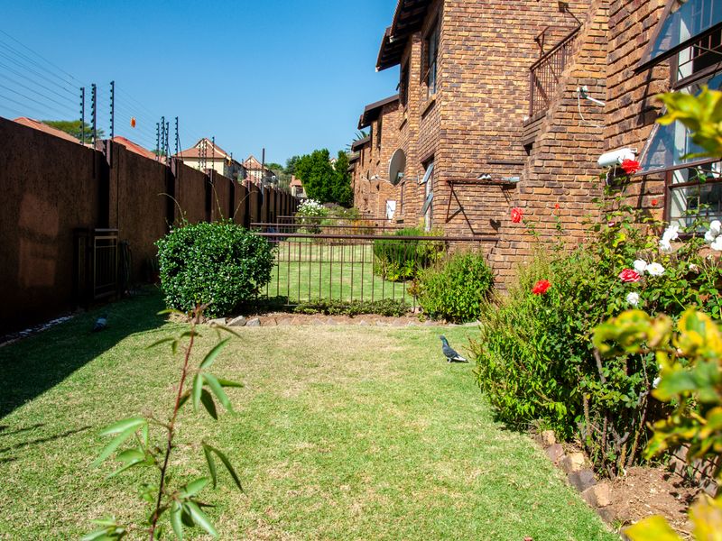 2 Bed Ground Floor  in Vorna Valley For R899 999 - Photo 10