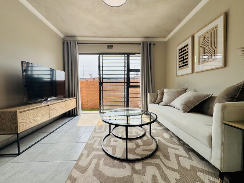 Modern 2-Bedroom Apartment with Garden Access in Montana - Photo 9