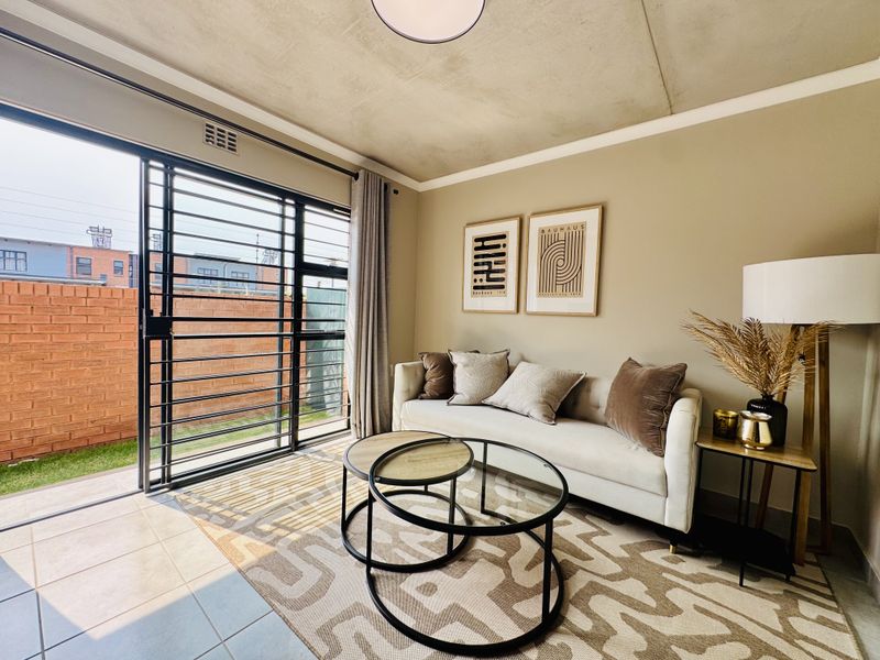 Modern 2-Bedroom Apartment with Garden Access in Montana - Photo 8