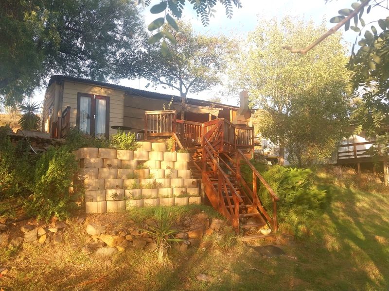Charming Lakeside Cabin – Perfect Weekend Getaway - Photo 2