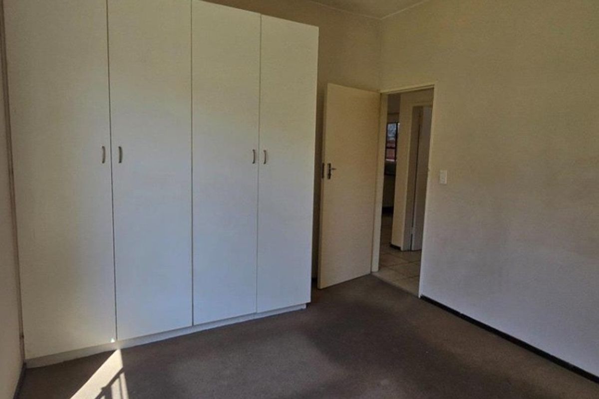 Modern 1-Bedroom First Floor Apartment - Photo 5