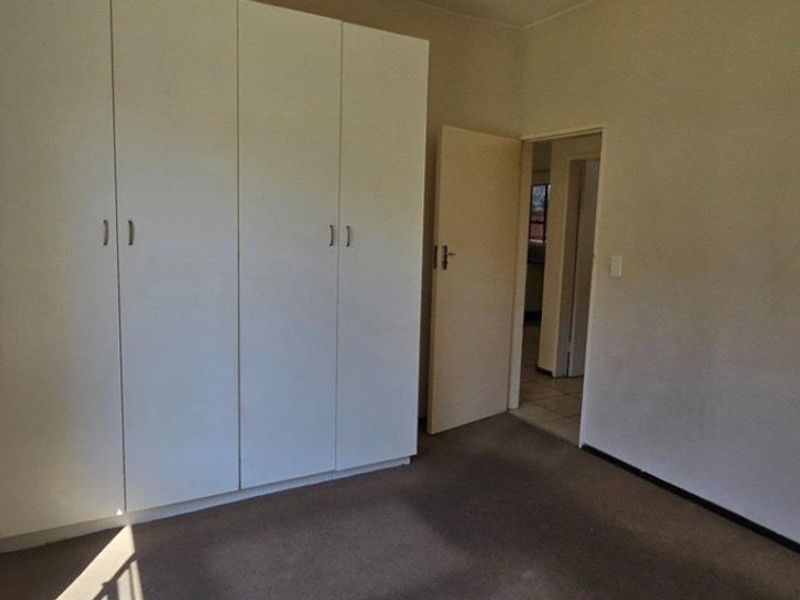 Modern 1-Bedroom First Floor Apartment - Photo 5