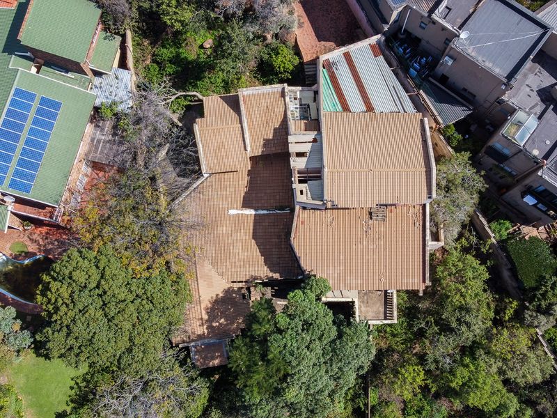 Renovate or Rebuild with Spectacular Views - Photo 10