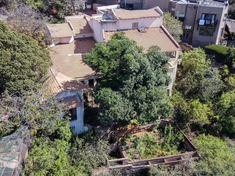 Renovate or Rebuild with Spectacular Views - Photo 8